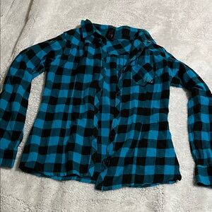 Metal mulisha light flannel like new